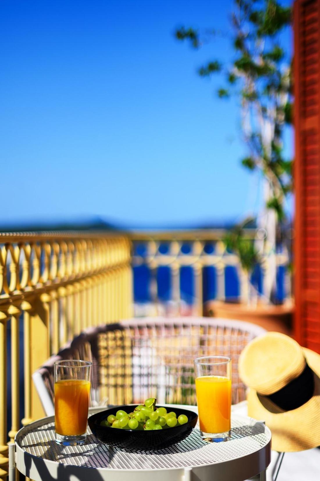 Aparthotel Blue Sky House Pylos Exterior foto