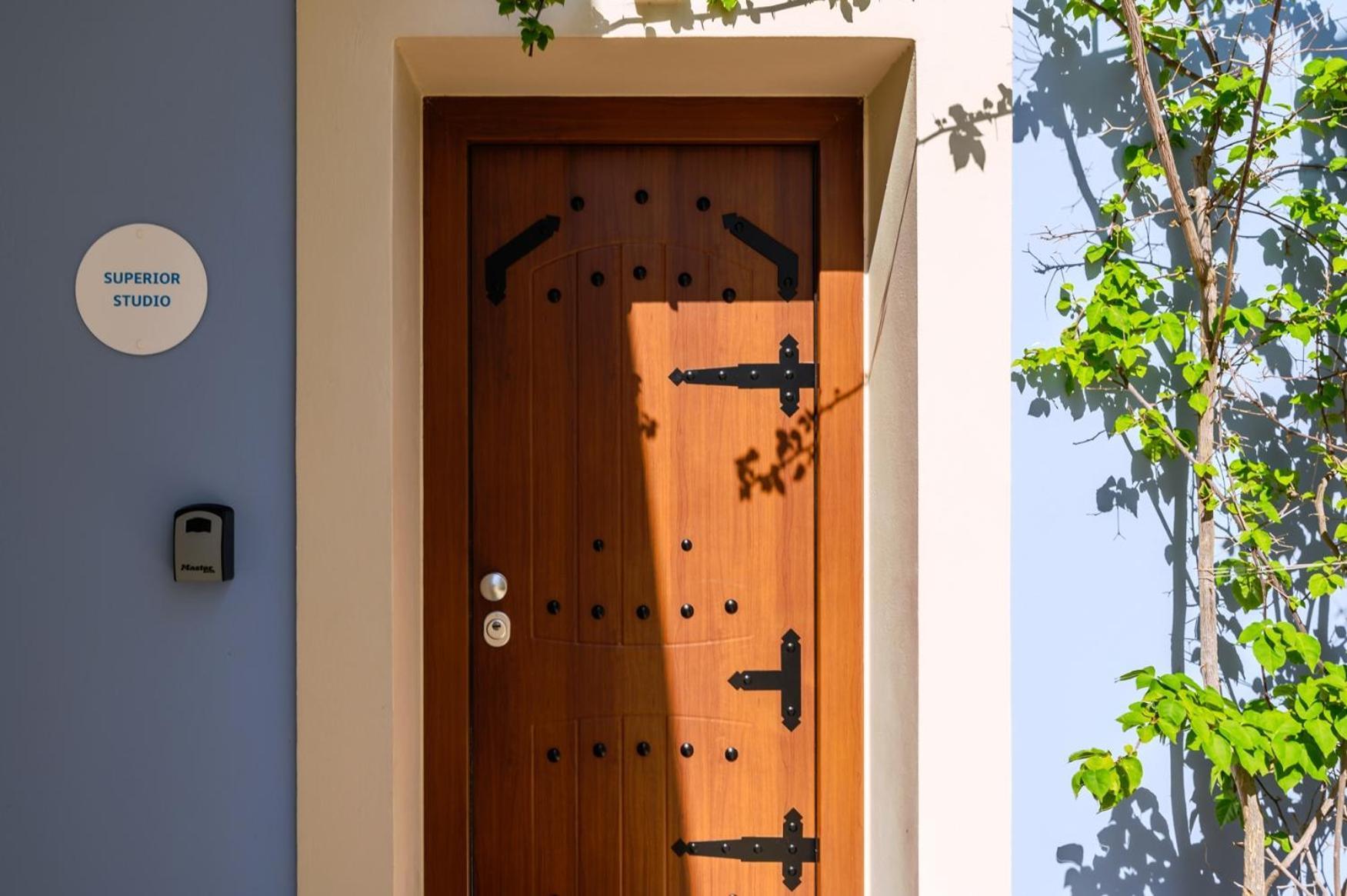 Aparthotel Blue Sky House Pylos Exterior foto