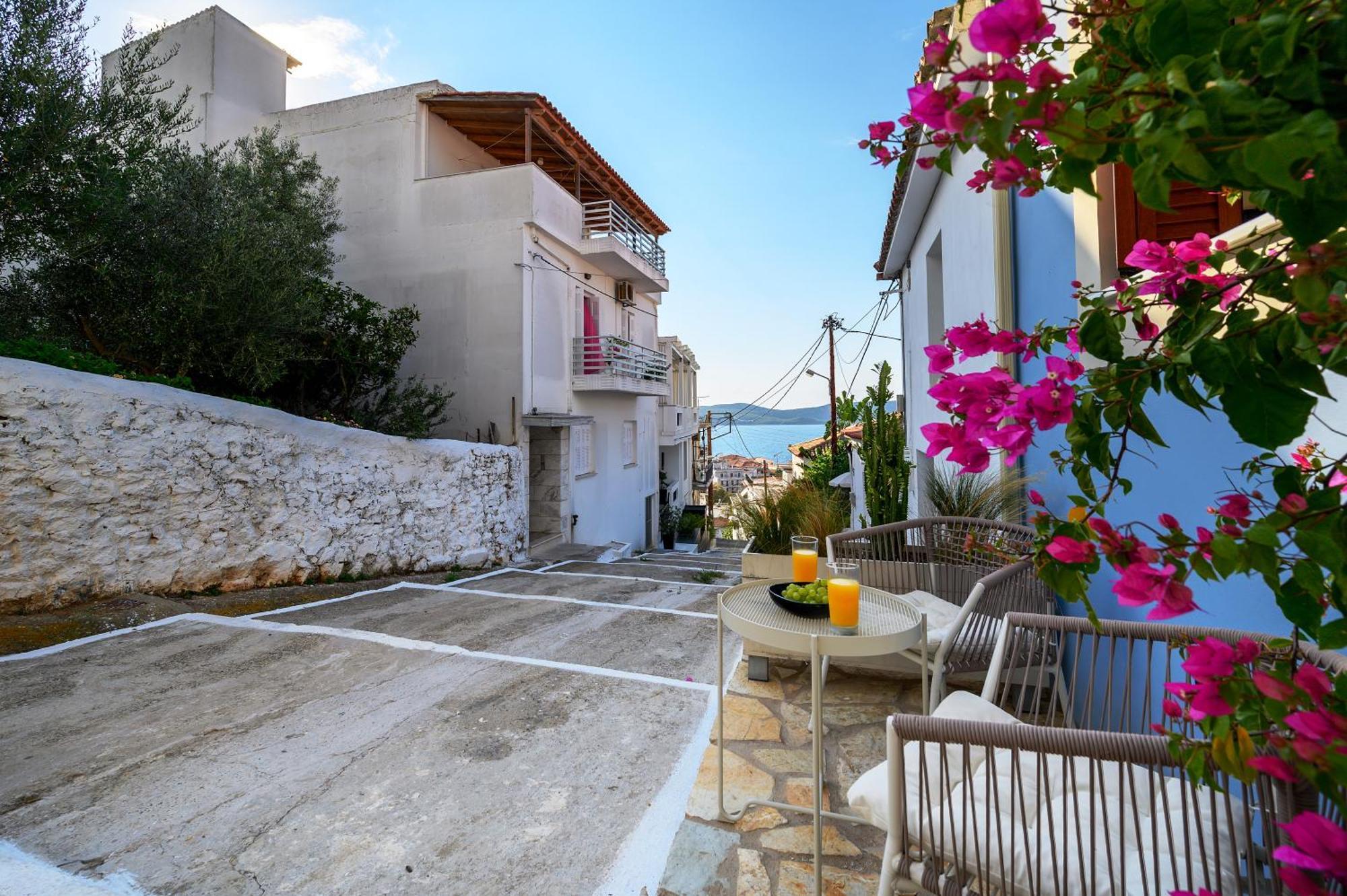Aparthotel Blue Sky House Pylos Exterior foto